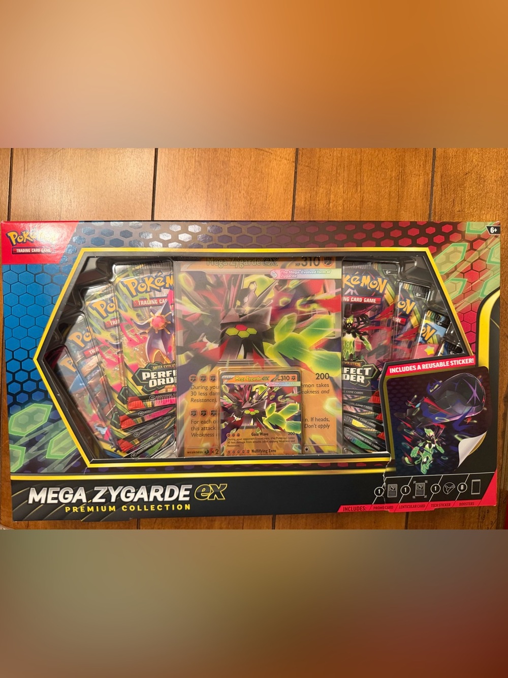 Pokémon Mega Zygarde EX Premium Collection Box - Black/Green